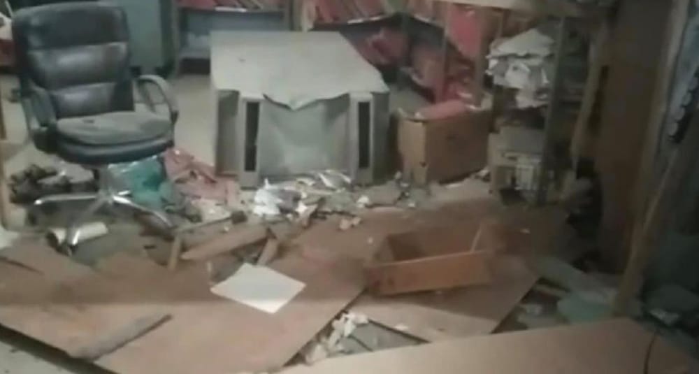 बम विस्फोटका कारण लहानस्थित मालपोत कार्यालय ठप्प