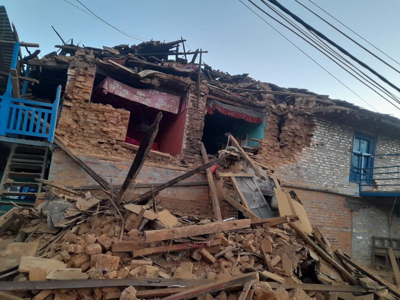 भूकम्प अपडेट : जाजरकोटमा ९२ र रुकुम पश्चिममा ३६ जनाको मृत्यु