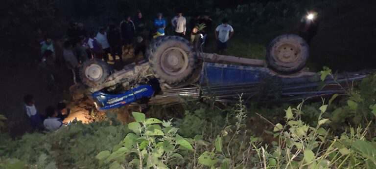 रोल्पामा ट्रयाक्टर दुर्घटना हुँदा चालकको मृत्यु