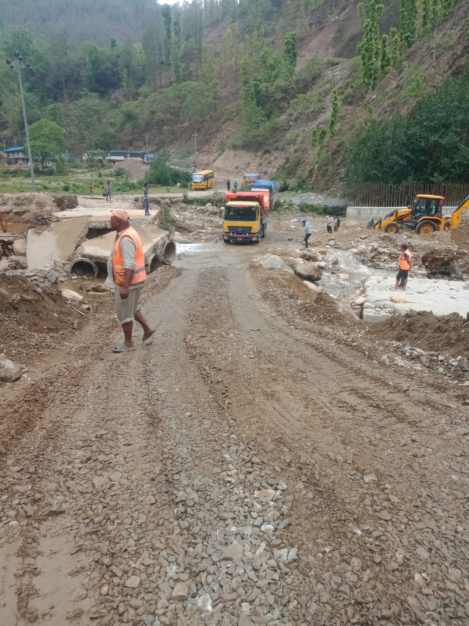 राप्ती राजमार्ग अन्तर्गत पितिवाङखोला सडक खण्ड सुचारु